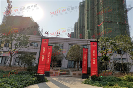 城东黄金花园5室2厅2卫170m2豪华装修